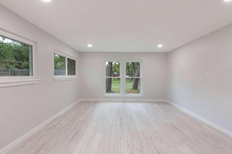 11508 Bell Avenue Austin TX 78759