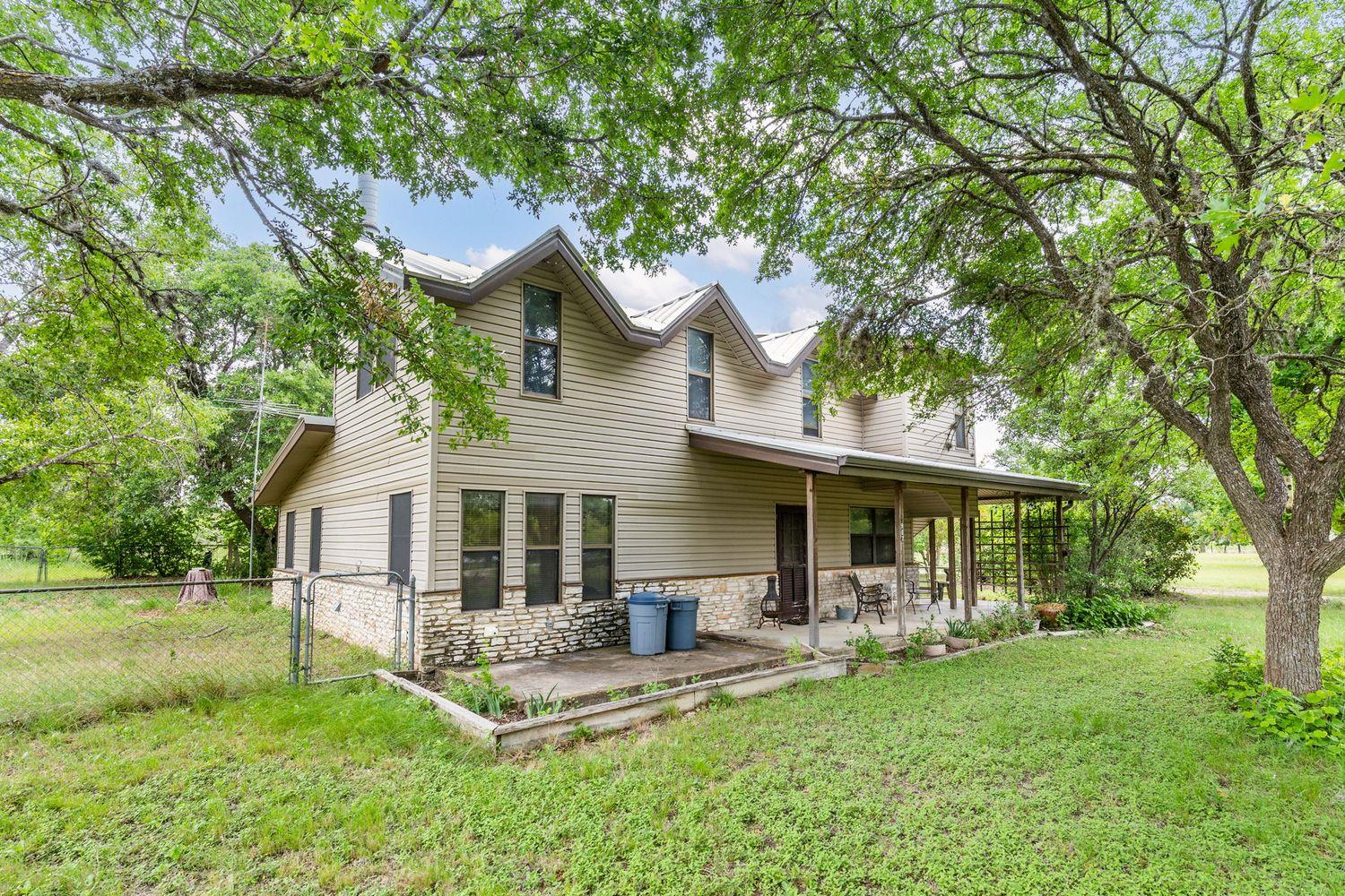 907 Horace Howard Drive San Marcos TX 78666