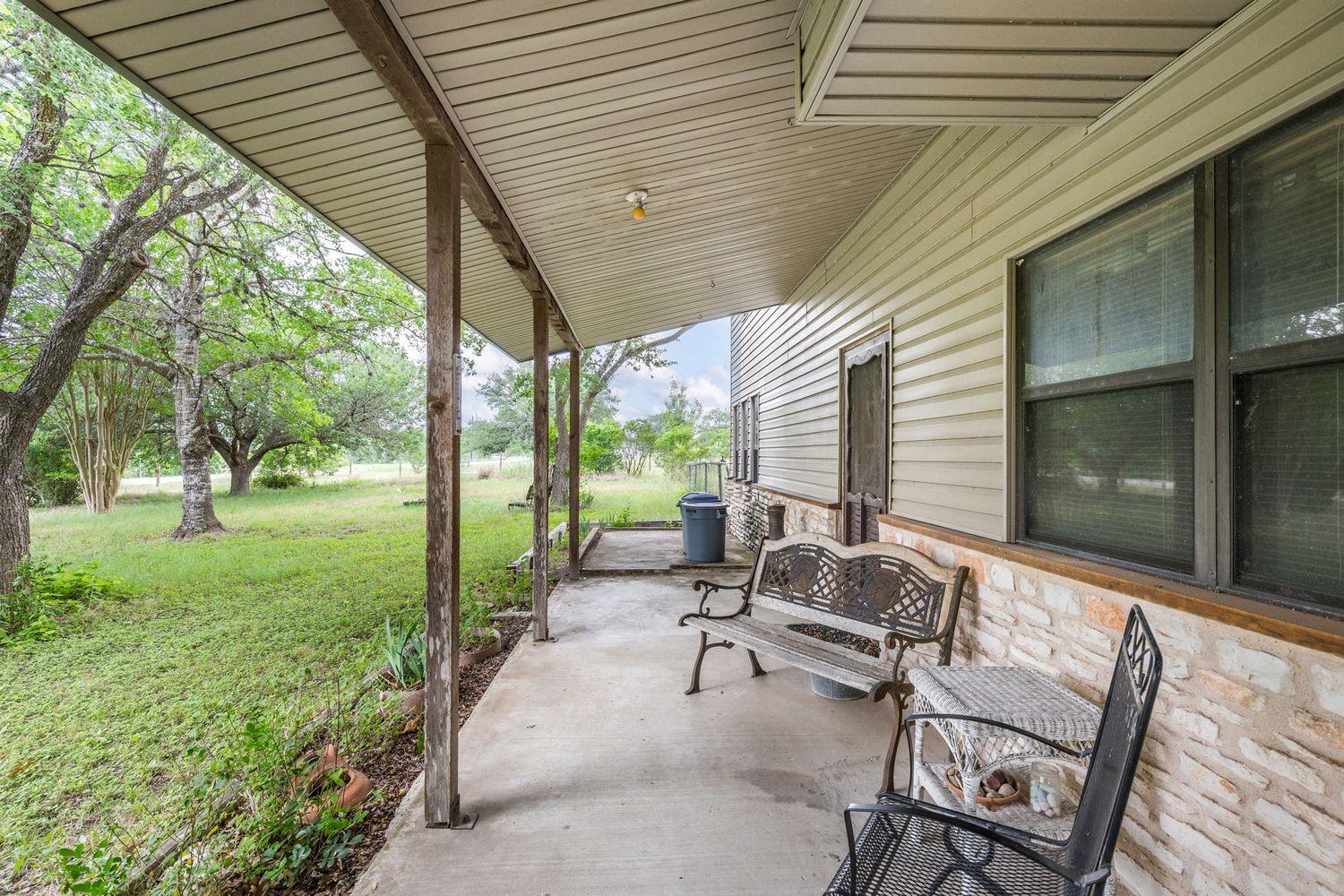 907 Horace Howard Drive San Marcos TX 78666