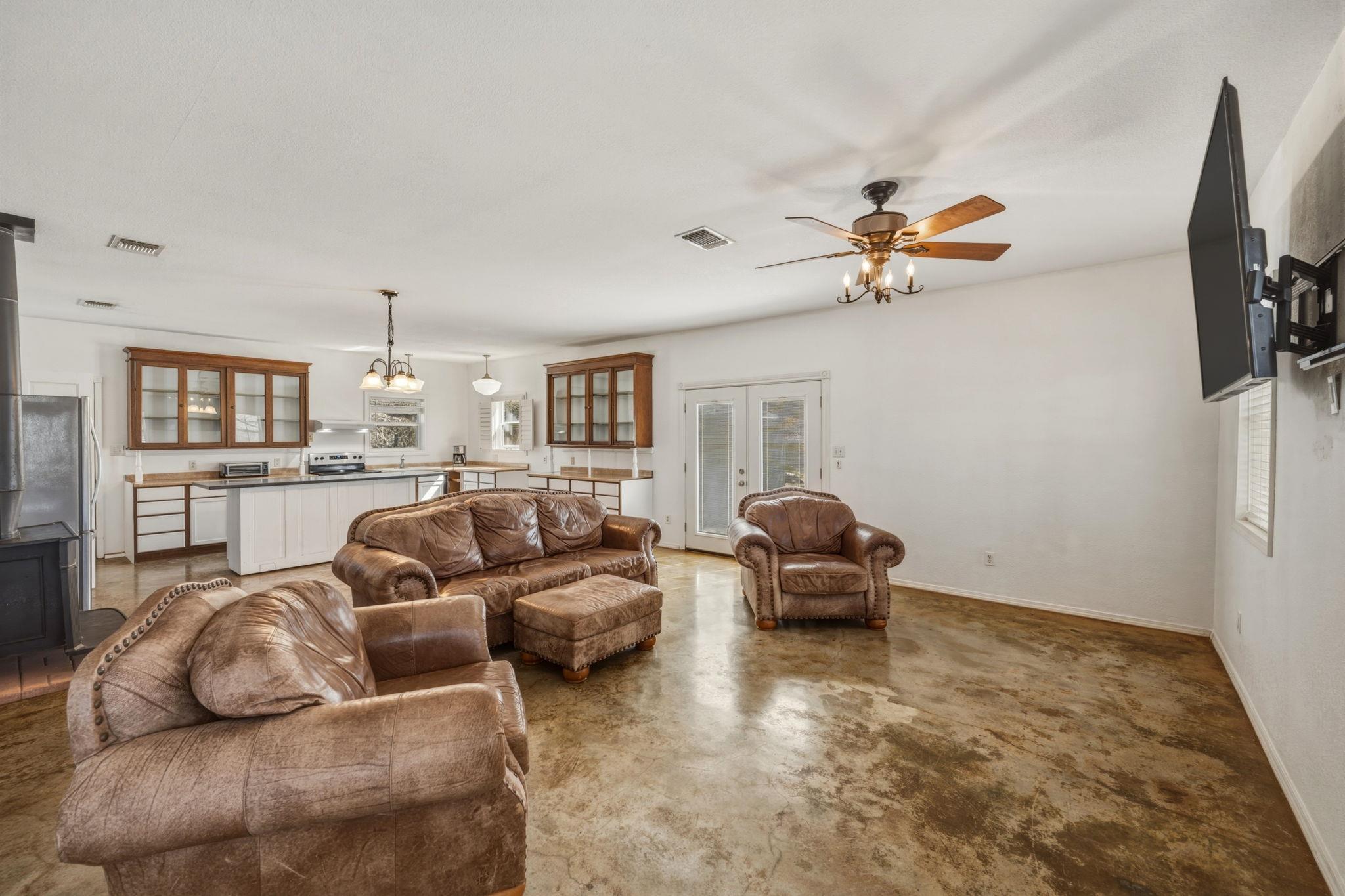 1301 Altwein Road Blanco TX 78606