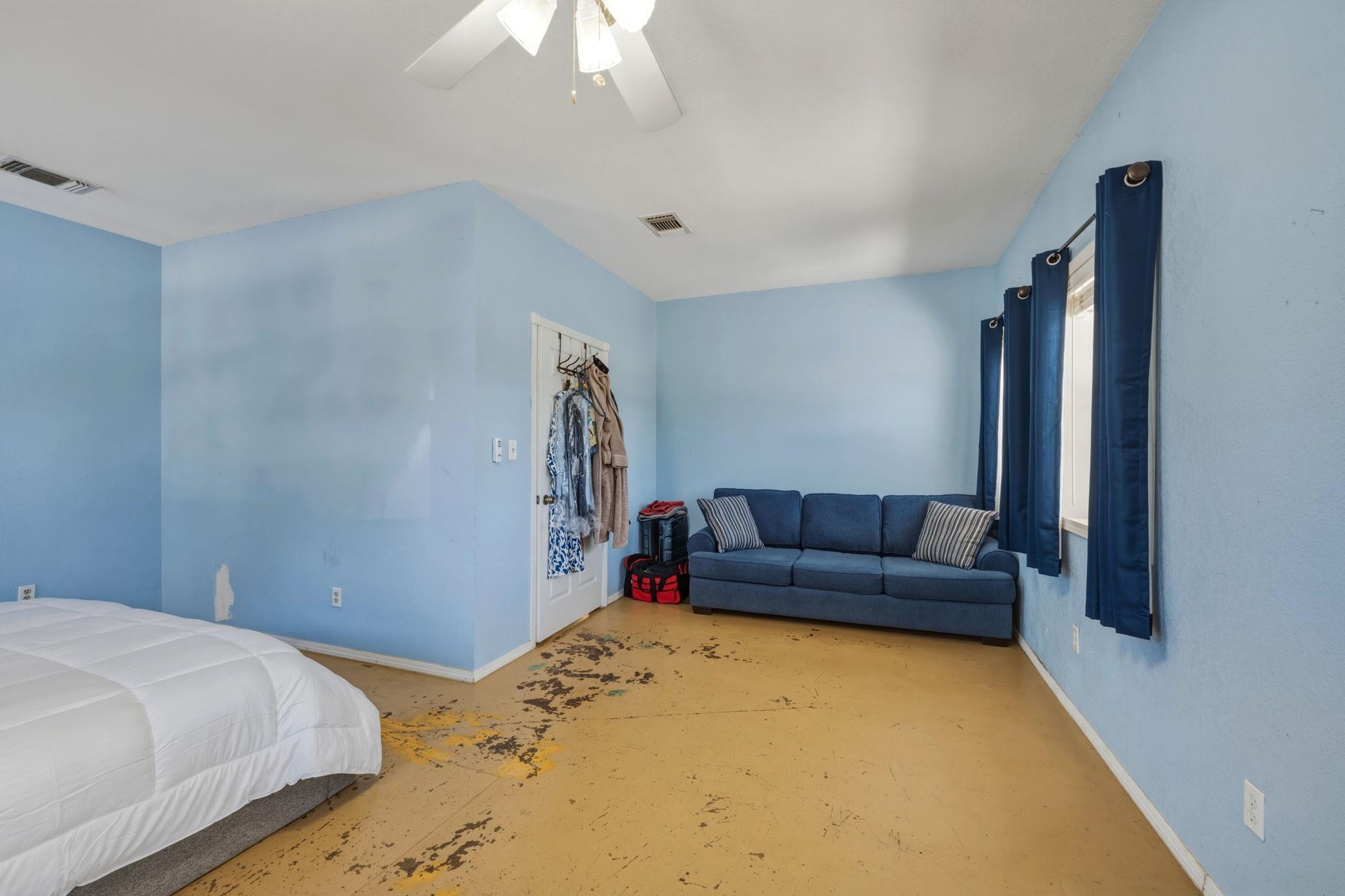 1301 Altwein Road Blanco TX 78606