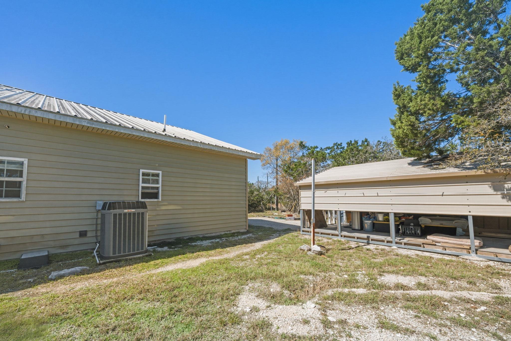 1301 Altwein Road Blanco TX 78606