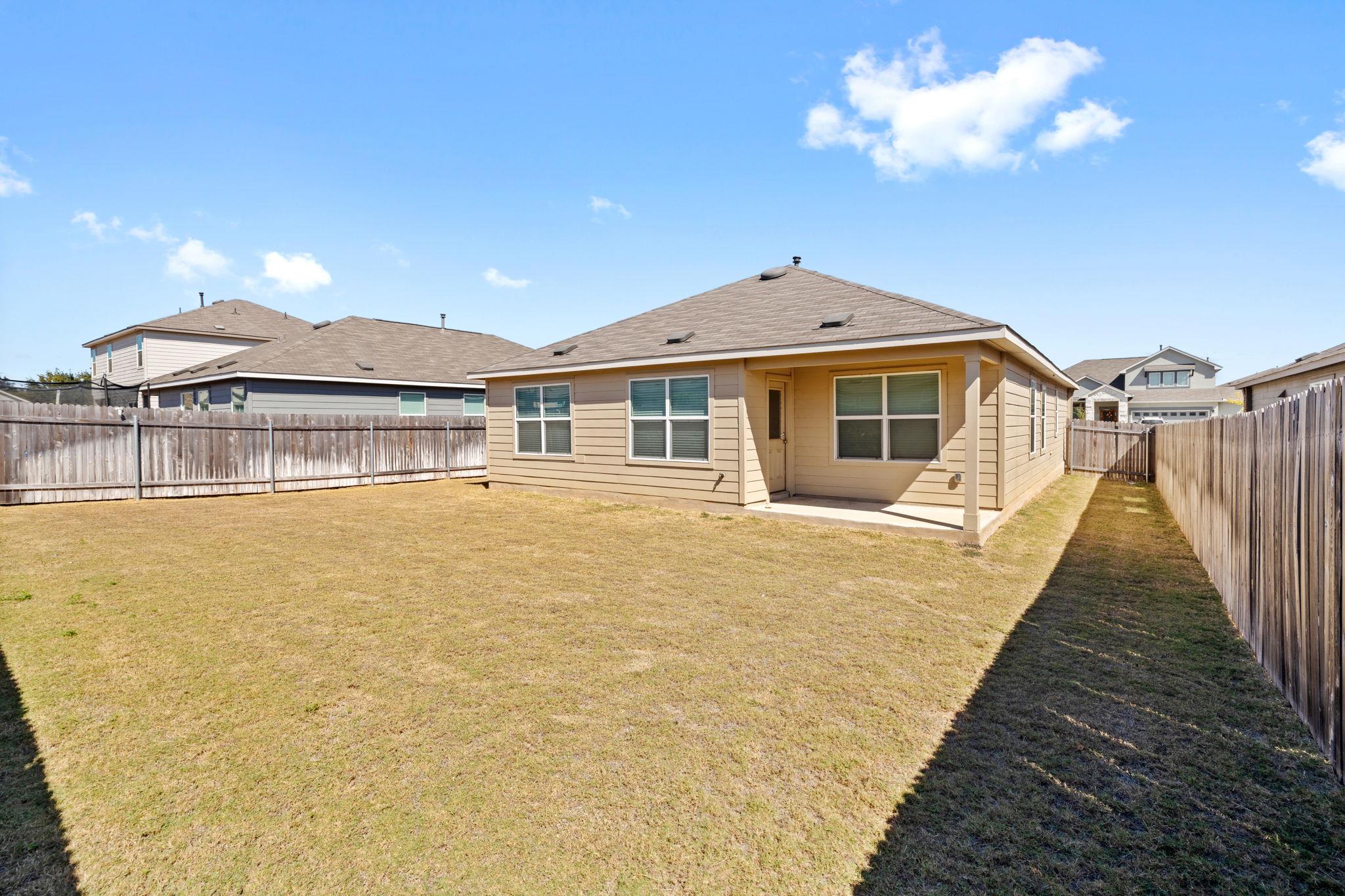 110 Madrid Kyle TX 78640