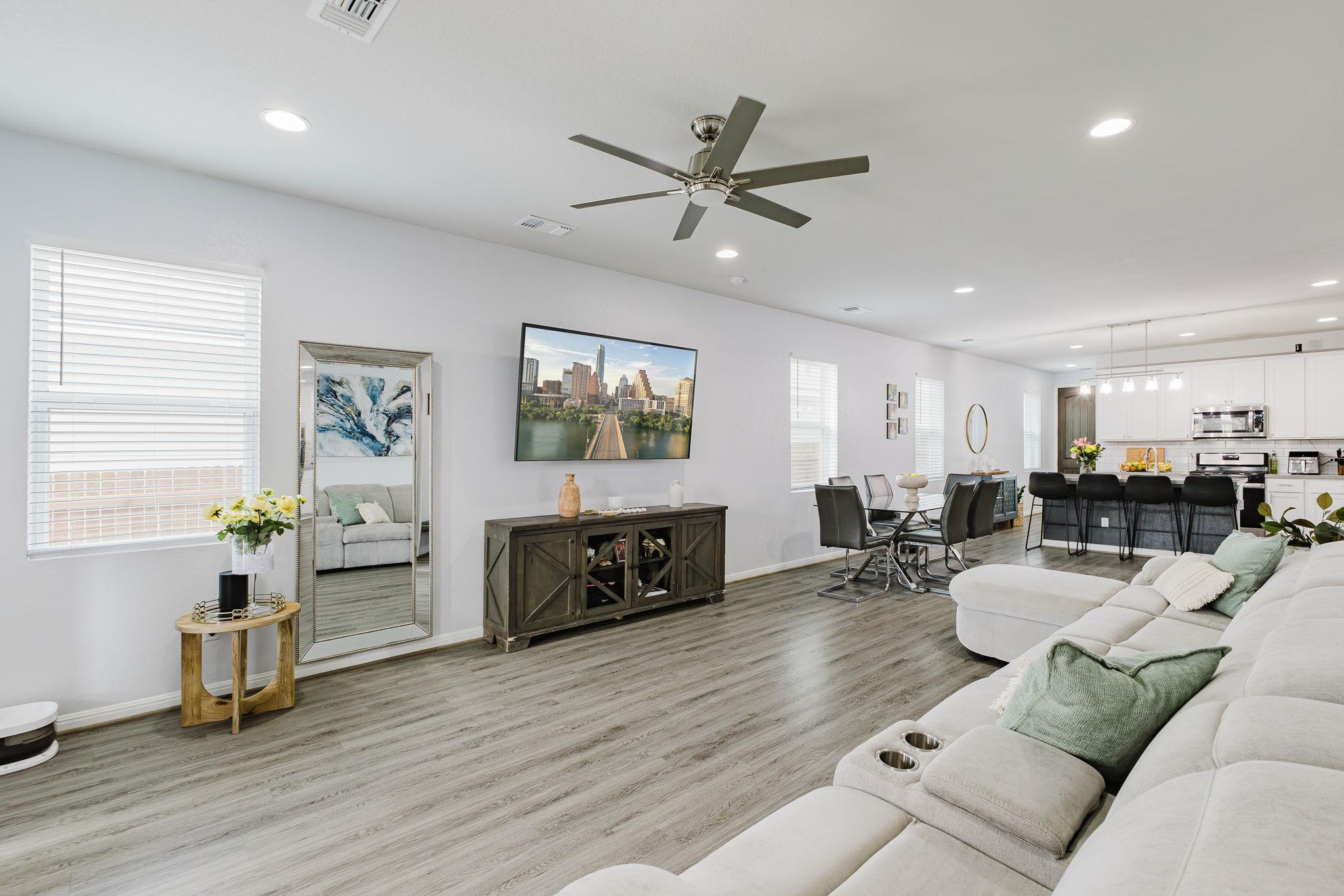 307 Watercourse Way Bastrop TX 78602