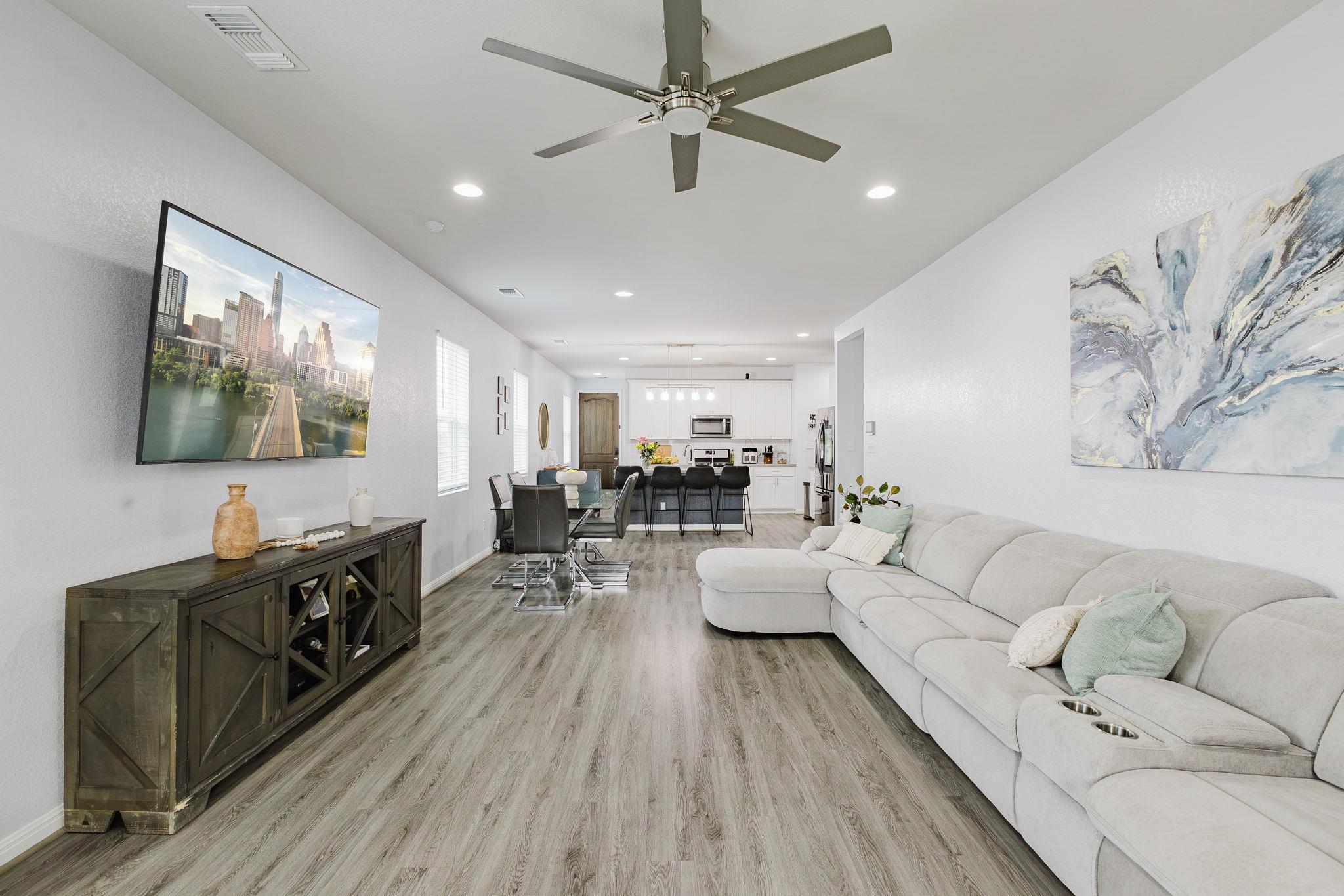 307 Watercourse Way Bastrop TX 78602