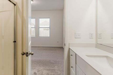 402 Gemsbok Road Hutto TX 78634