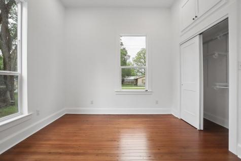 306 Rivers Street Smithville TX 78957