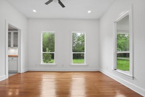 306 Rivers Street Smithville TX 78957