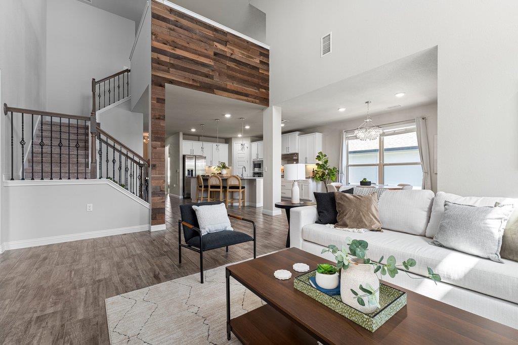 207 Sumalt Gap Way Austin TX 78738