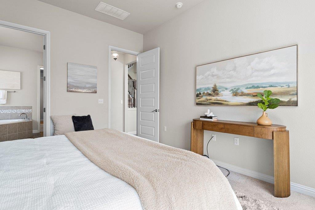 207 Sumalt Gap Way Austin TX 78738