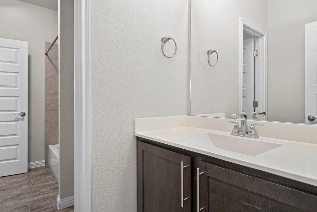 207 Sumalt Gap Way Austin TX 78738