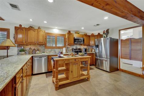 1631 Cattail Canyon Lake TX 78133
