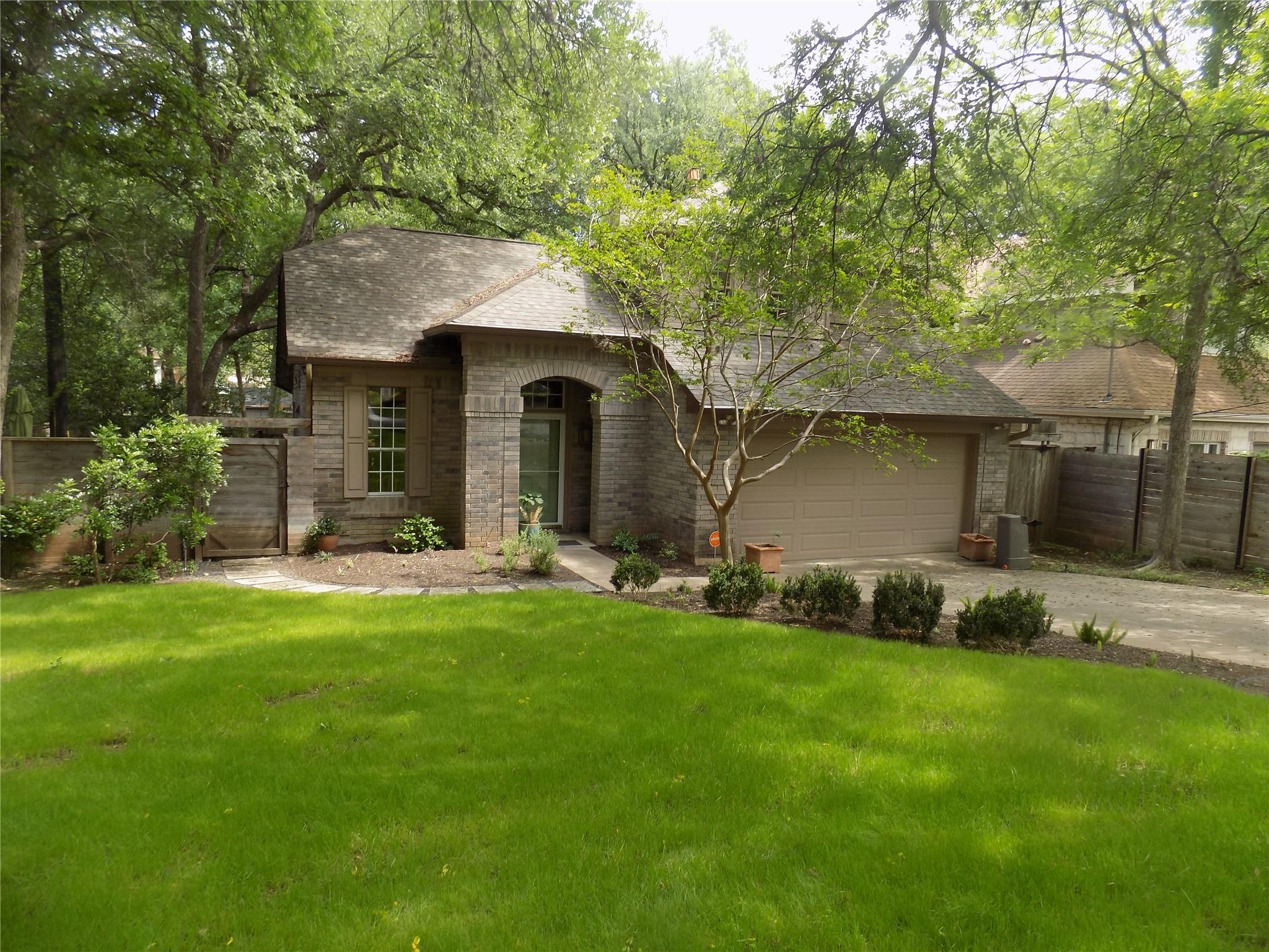 1803 Schulle Avenue Austin TX 78703