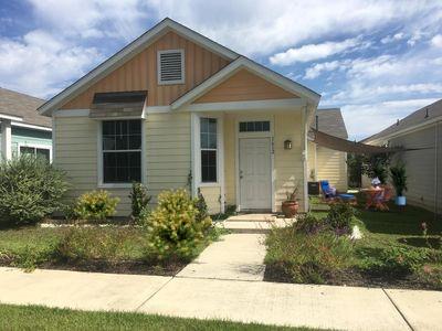 1612 Sanders Kyle TX 78640