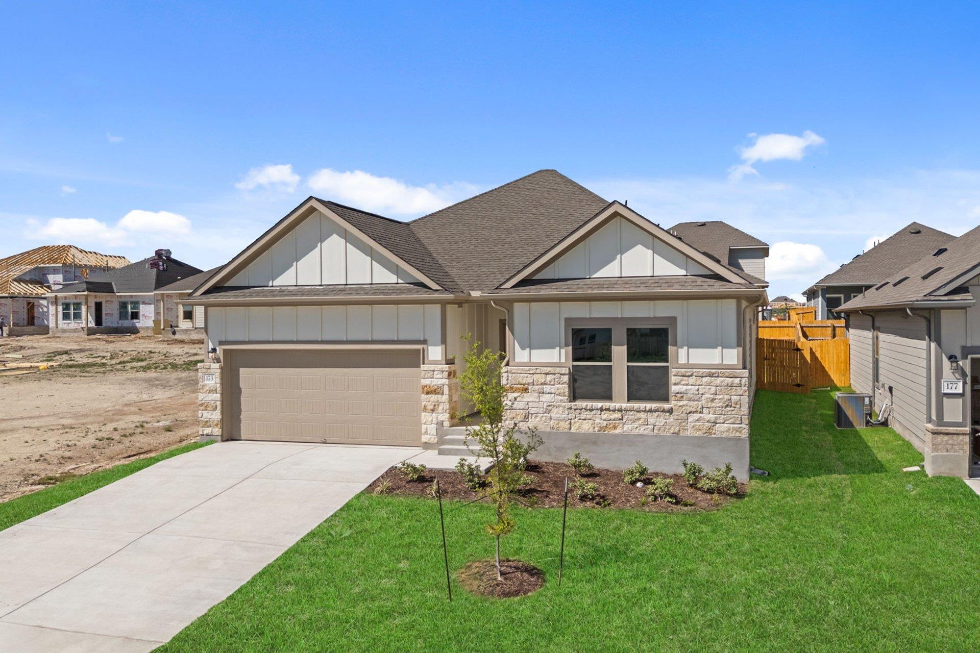 173 Sleep Hollow Jarrell TX 76537