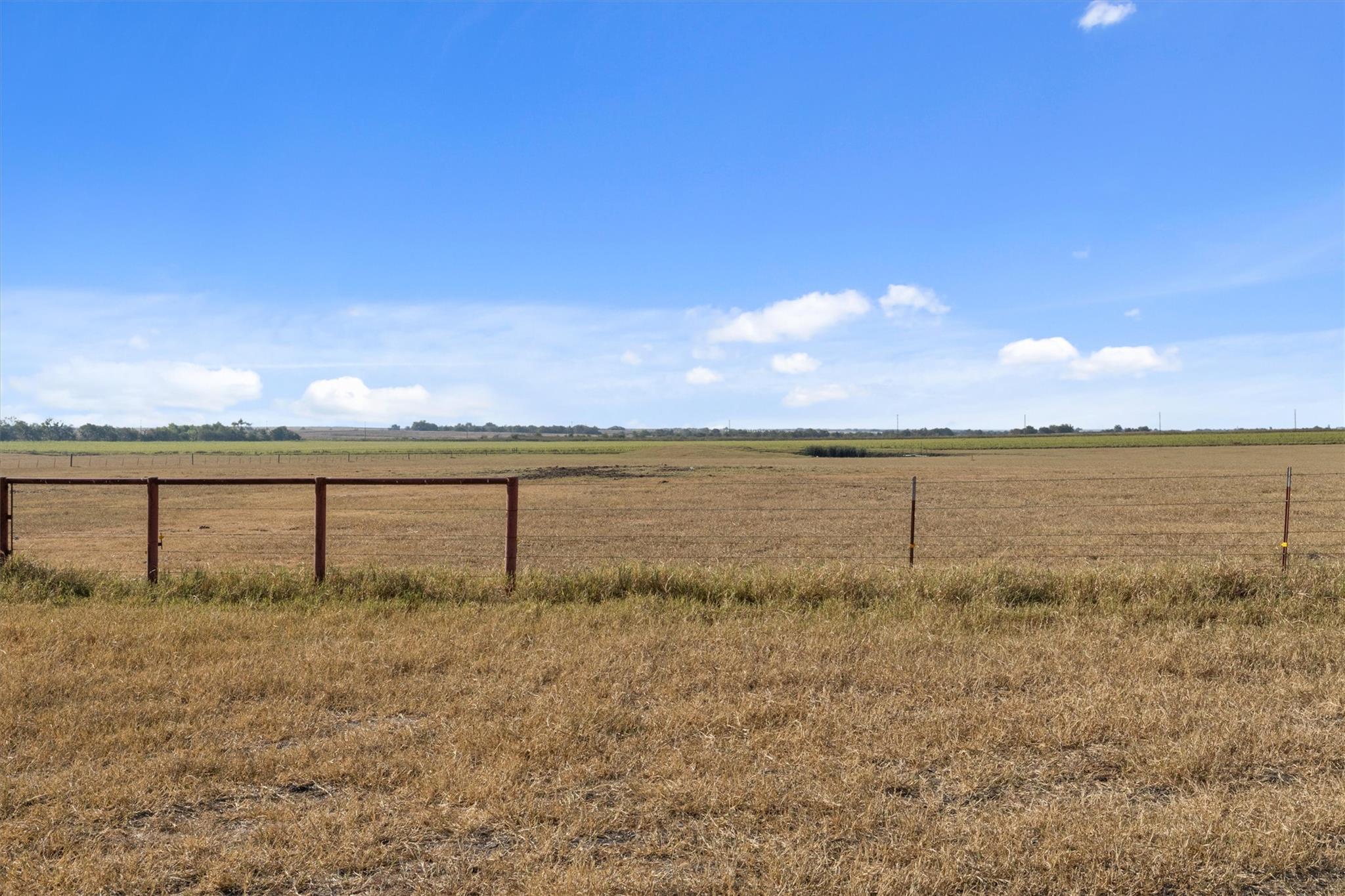 19919 Fm 973 Road N Coupland TX 78615
