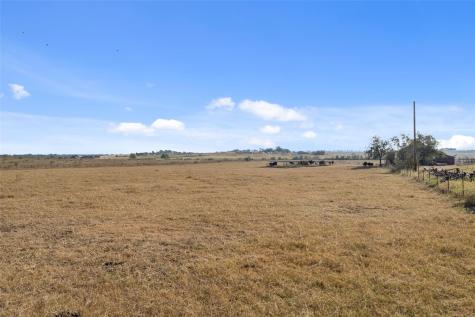 19919 Fm 973 Road N Coupland TX 78615