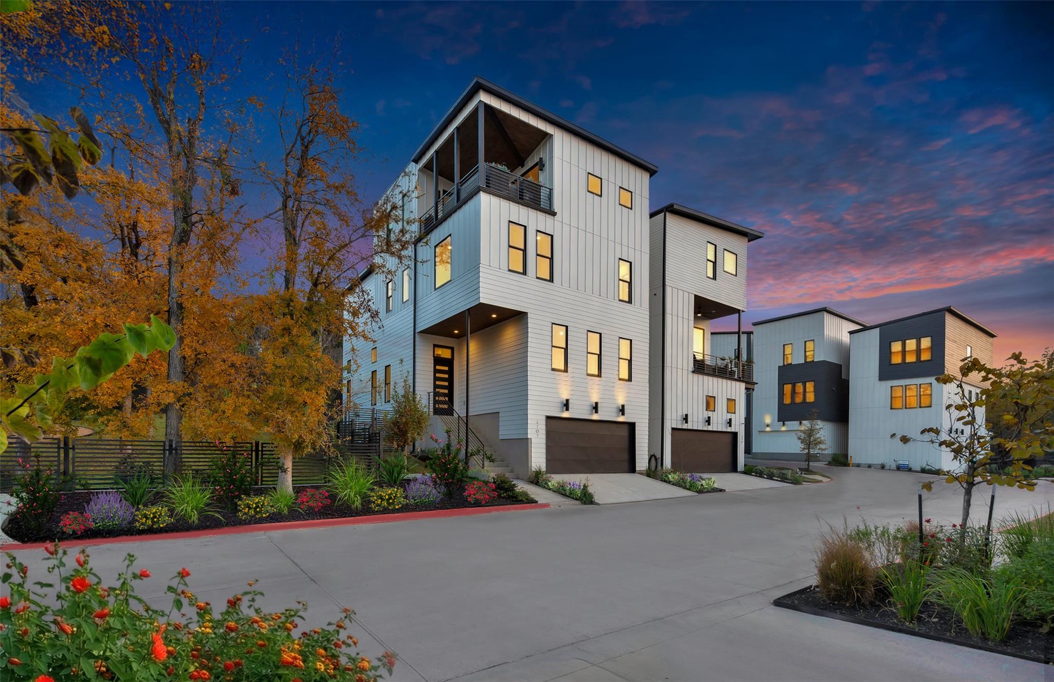 2707 Salek View Austin TX 78741
