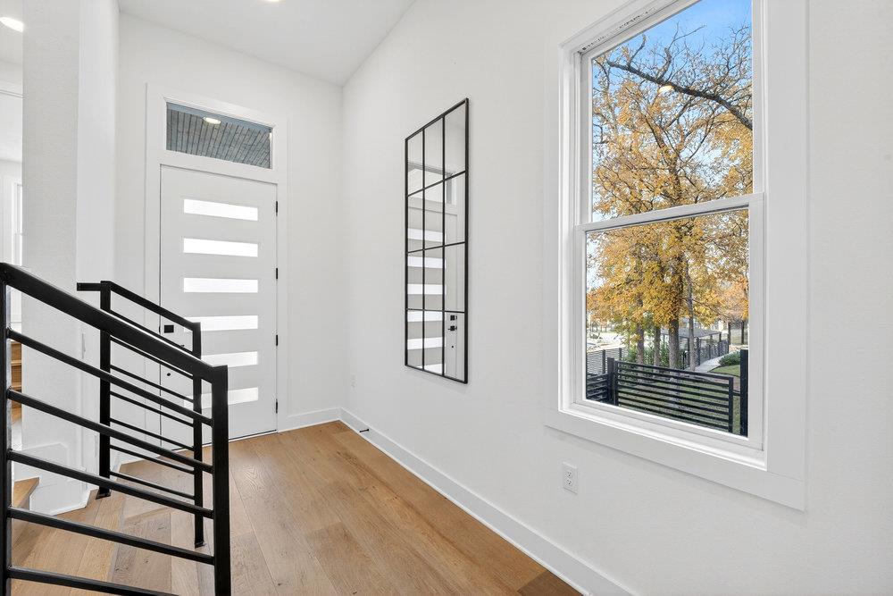 2707 Salek View Austin TX 78741