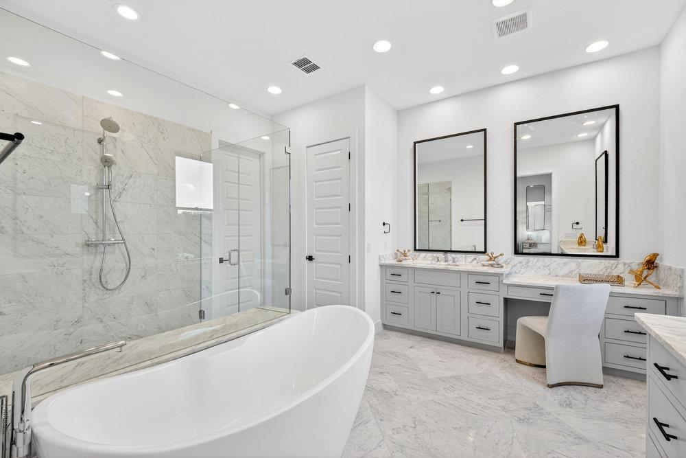 2707 Salek View Austin TX 78741
