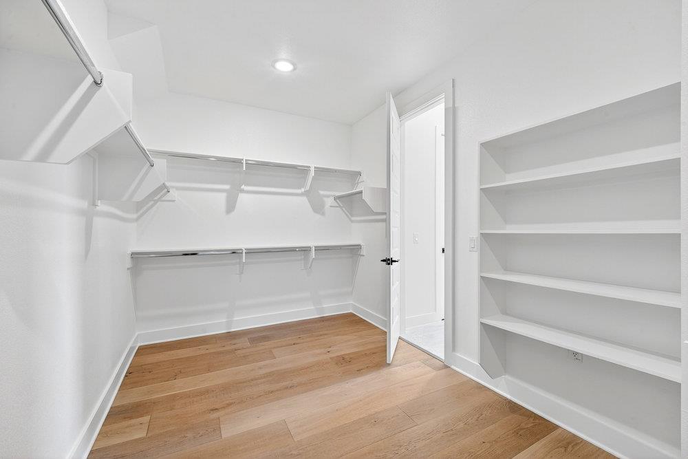 2707 Salek View Austin TX 78741
