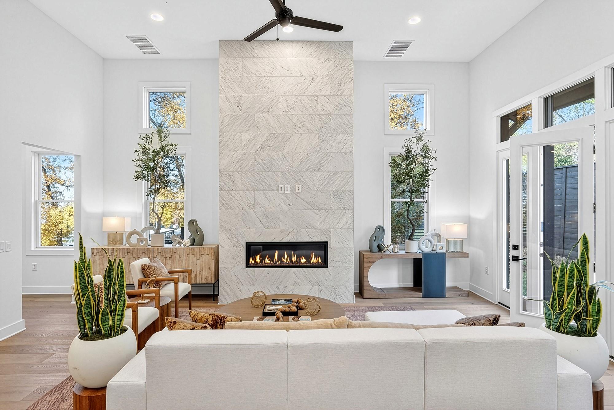 2707 Salek View Austin TX 78741