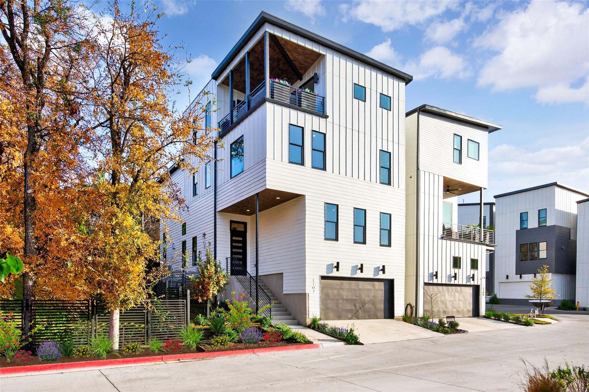 2707 Salek View Austin TX 78741