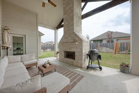 548 Elm Green Street Hutto TX 78634