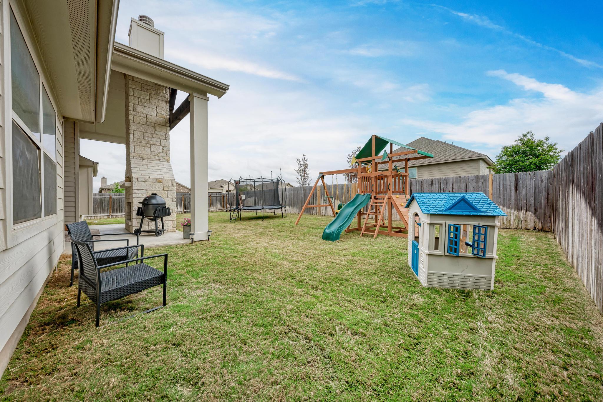 548 Elm Green Street Hutto TX 78634
