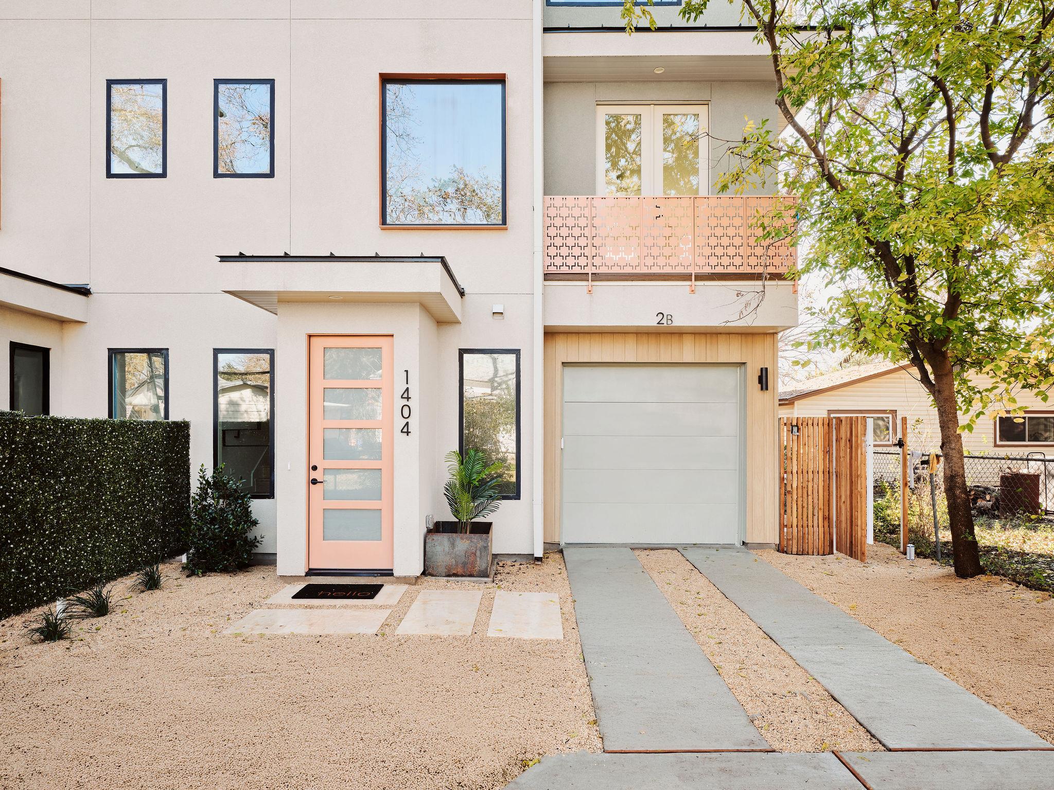 1404 Garden Austin TX 78702