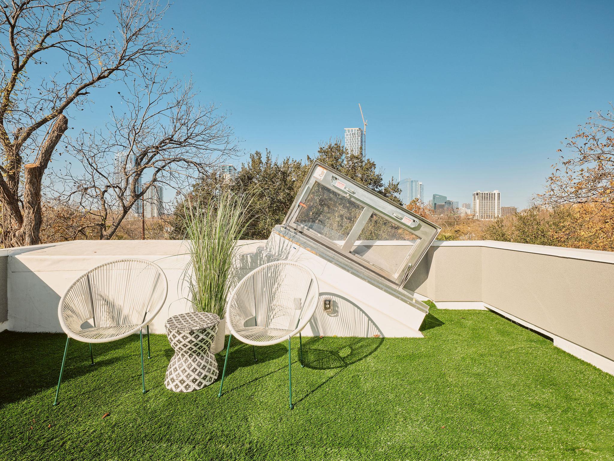 1404 Garden Austin TX 78702