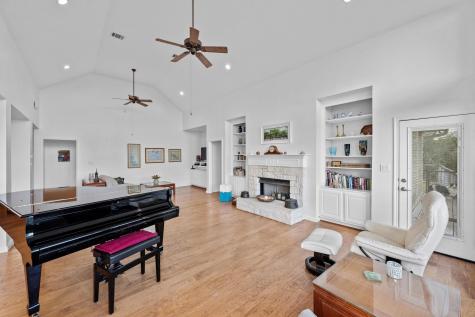 10978 W Cave Boulevard Dripping Springs TX 78620