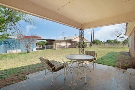 112 Frazier Street Tow TX 78672