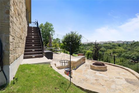416 Maialina Cove Lakeway TX 78738