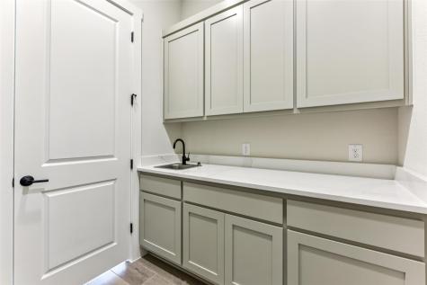 1628 Dancing Oak Lane San Marcos TX 78666