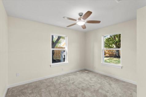 412 Oak Street Bastrop TX 78602
