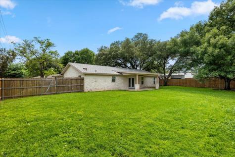 412 Oak Street Bastrop TX 78602