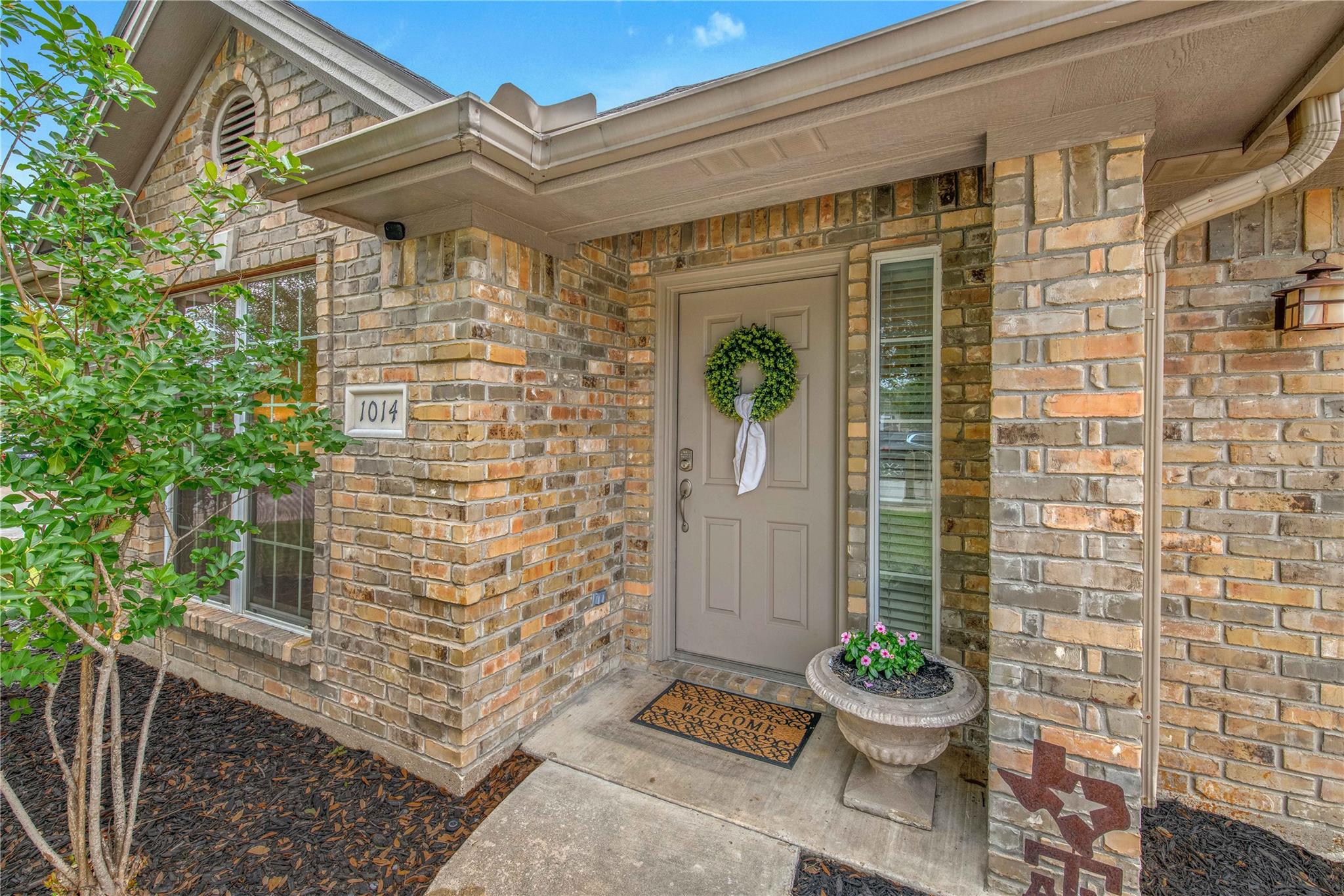 1014 Bougainvillea Street College Station TX 77845