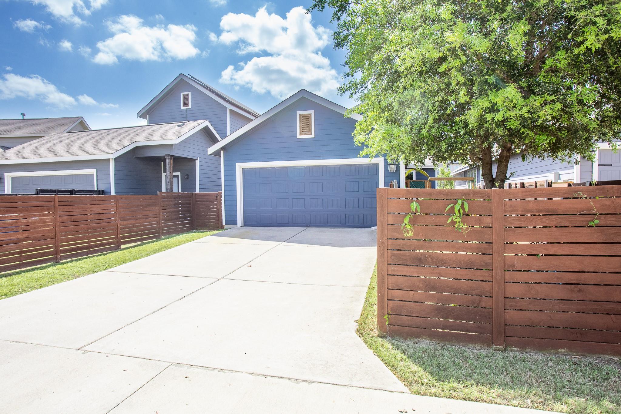 8916 Cattle Baron Path Austin TX 78747