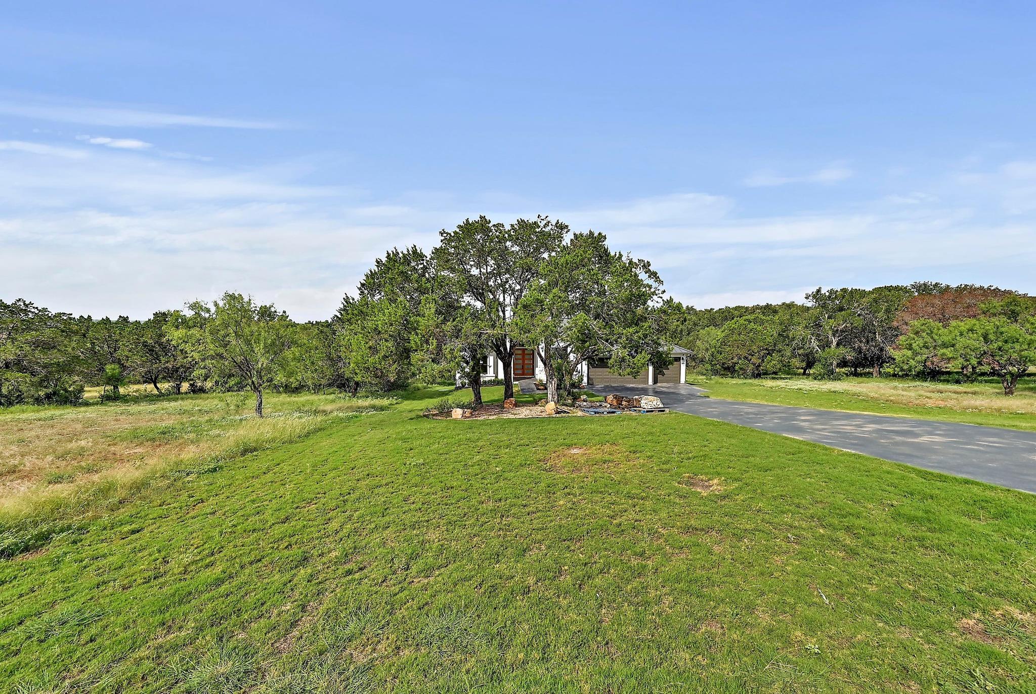 1404 Fault Line Drive Horseshoe Bay TX 78657