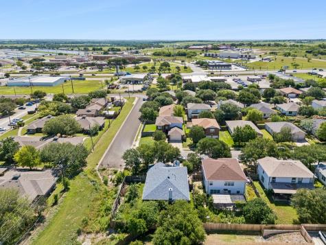 1303 Sunflower Lane San Marcos TX 78666