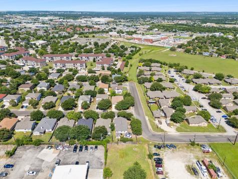 1303 Sunflower Lane San Marcos TX 78666