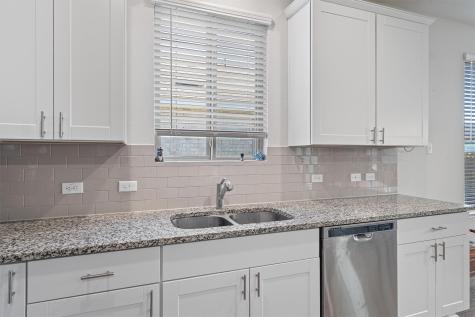 160 Gunther Way Taylor TX 76574
