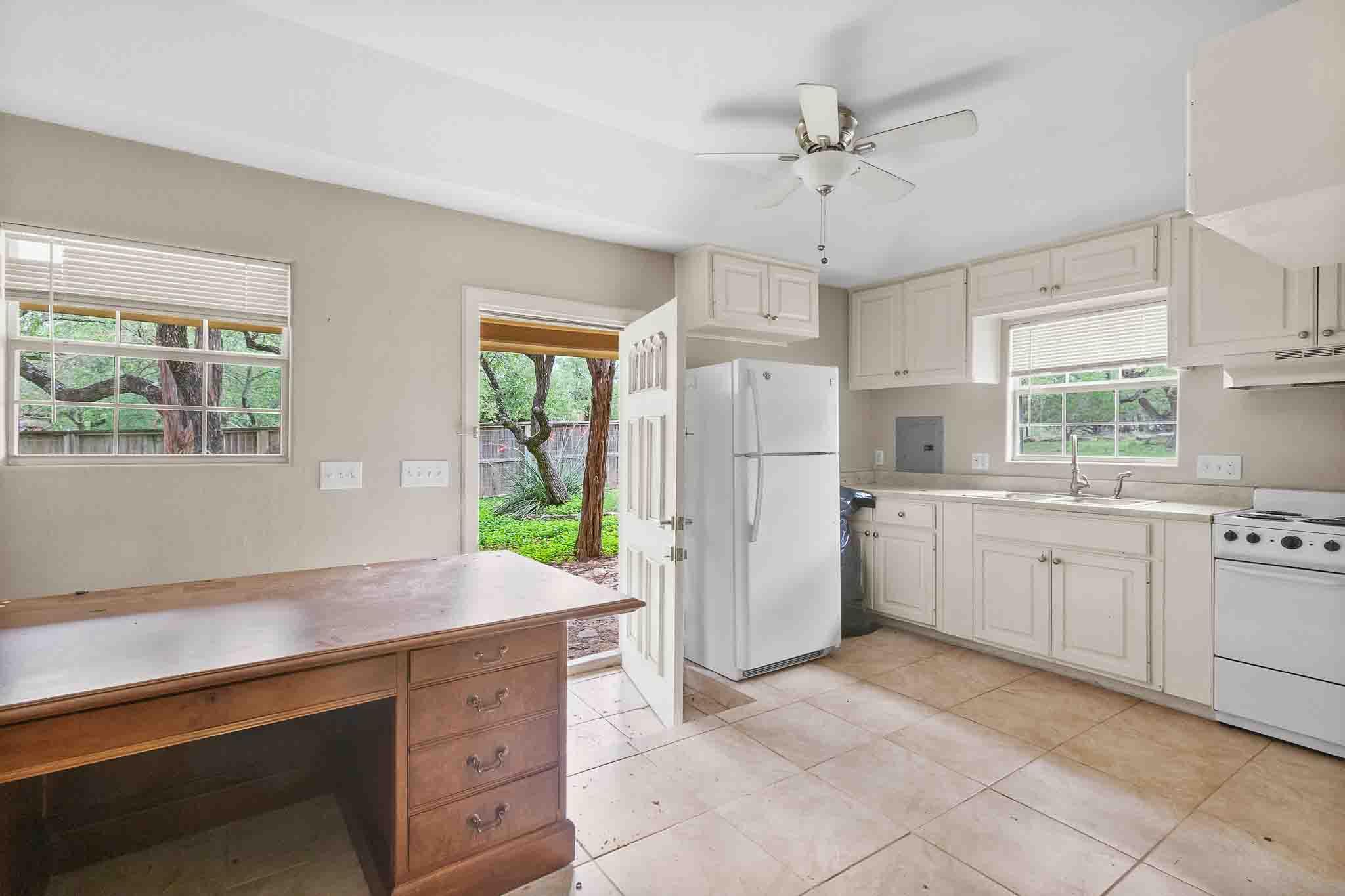 4525 Bell Springs Road Dripping Springs TX 78620