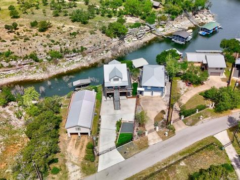 22516 Felicia Drive Spicewood TX 78669