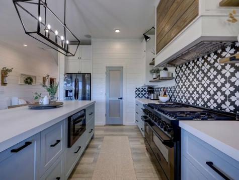 22516 Felicia Drive Spicewood TX 78669