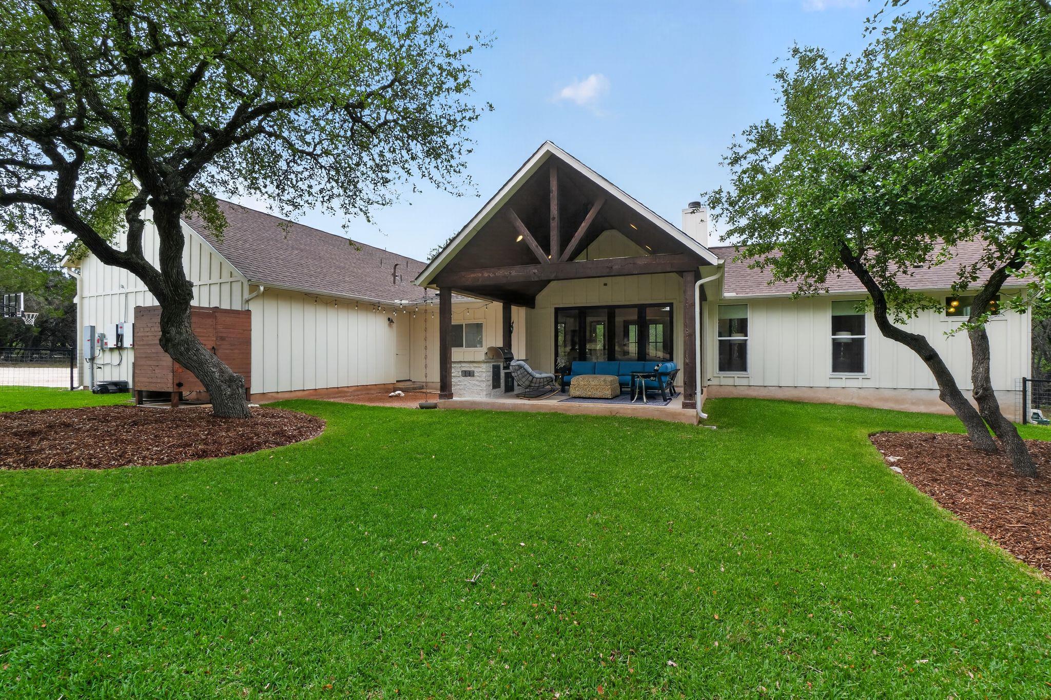 270 Rambling Oaks Drive Wimberley TX 78676