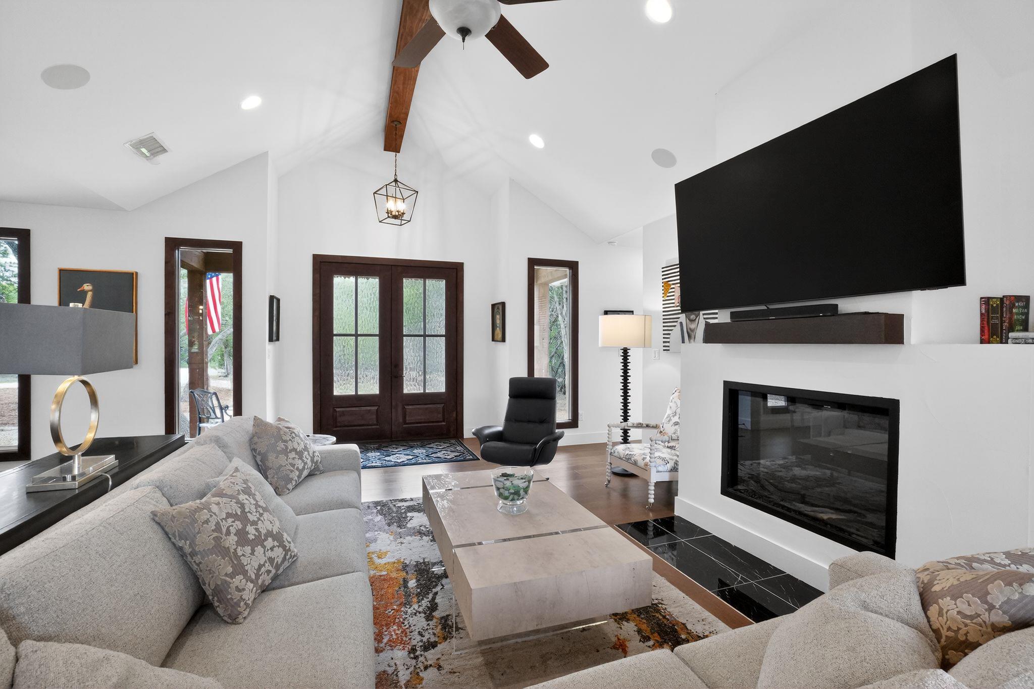 270 Rambling Oaks Drive Wimberley TX 78676