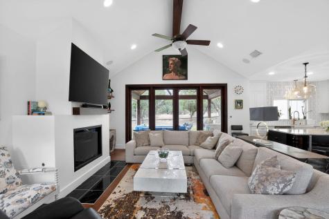 270 Rambling Oaks Drive Wimberley TX 78676