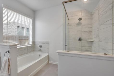 605 Oleander Loop Buda TX 78610